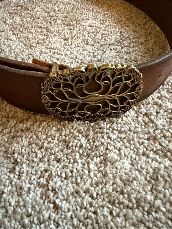 Accessories - Vintage-Inspired Brown Leather Belt with Ornate Gold Buckle